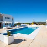 Villa minimaliste avec piscine à vendre Ibiza