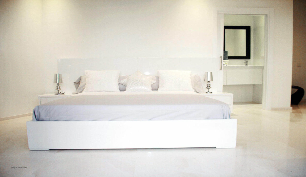 Villa-Sa-Claro-Ibiza-42-Bedroom-5